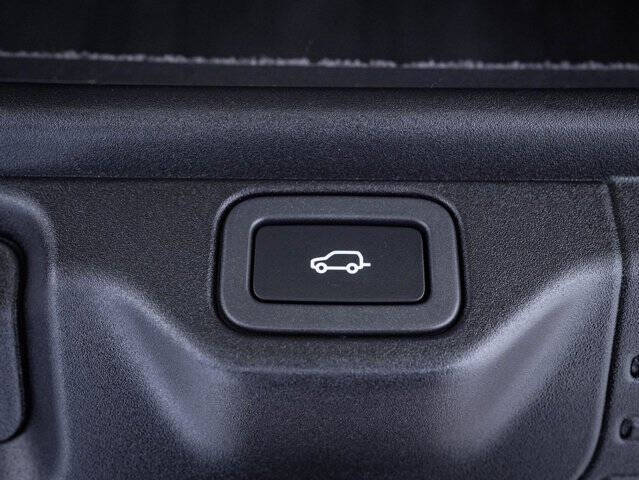 2021 Land Rover Range Rover P525 HSE Westminster Edition