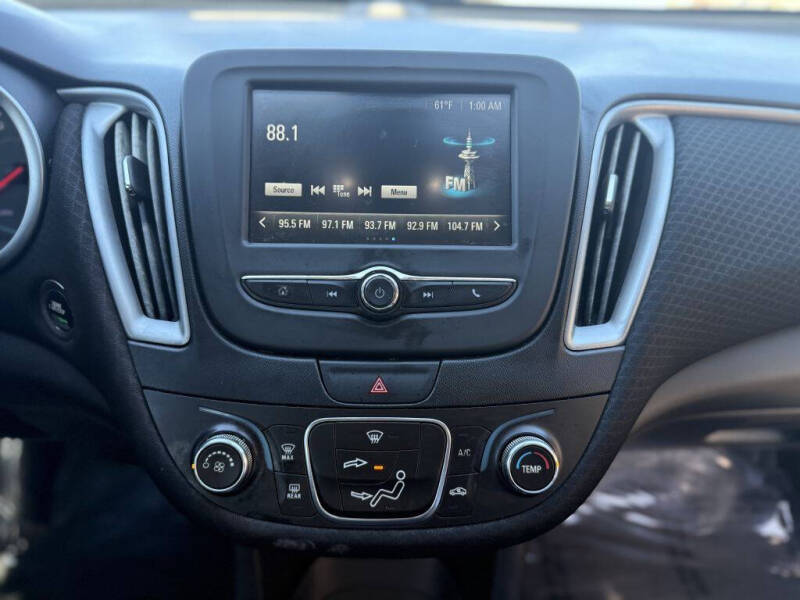 2017 Chevrolet Malibu LS