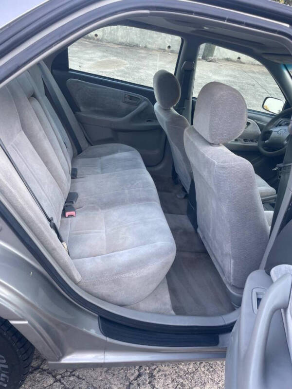 1998 Toyota Camry LE