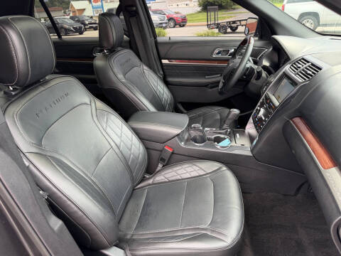 2018 Ford Explorer Platinum
