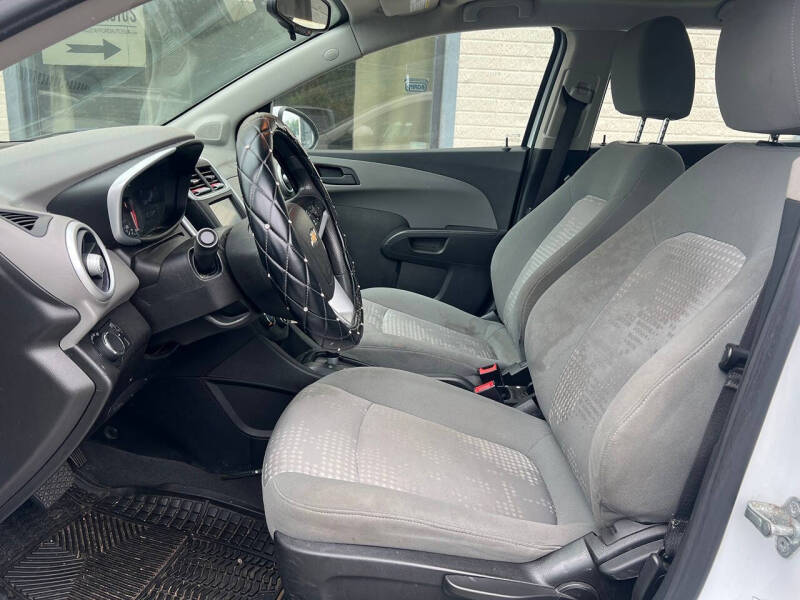 2017 Chevrolet Sonic LT Auto Fleet