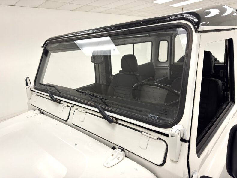 1991 Land Rover Defender