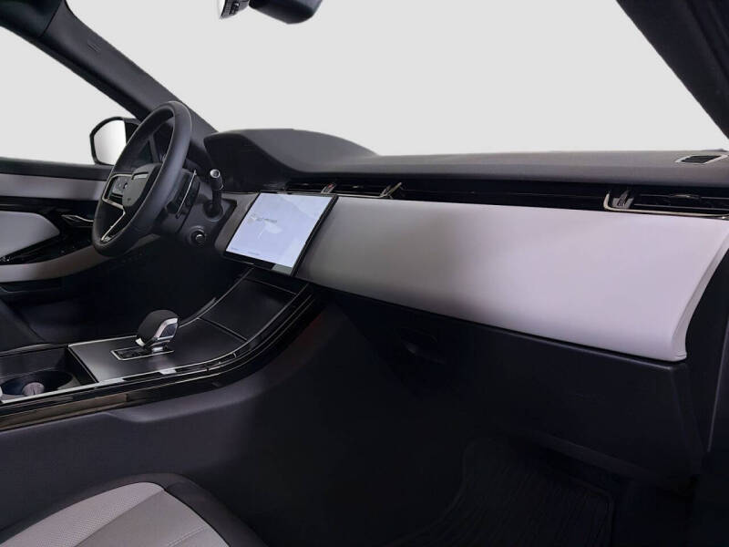2026 Land Rover Range Rover Evoque P250 Dynamic SE