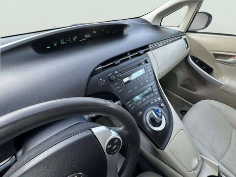 2010 Toyota Prius II