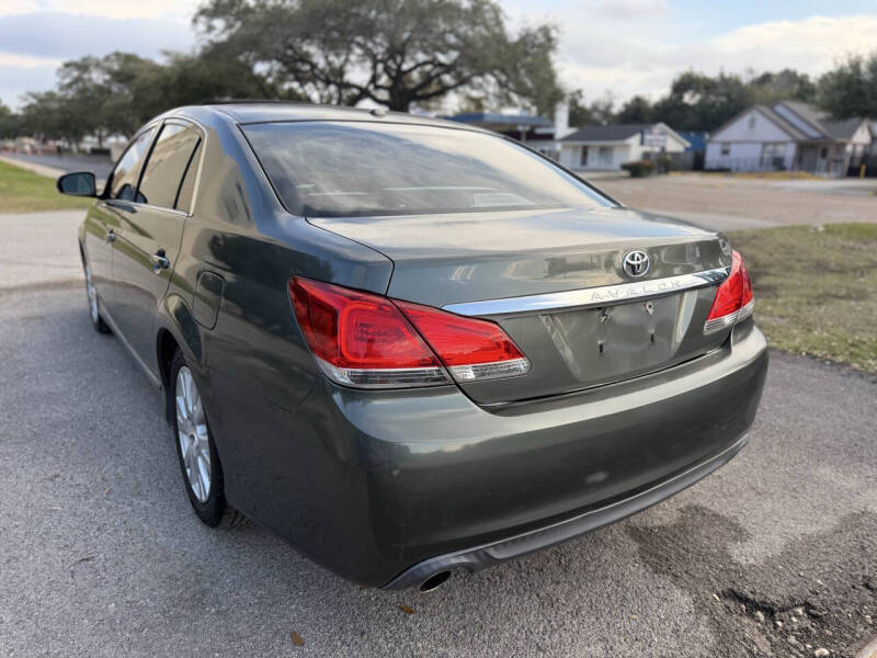 2012 Toyota Avalon