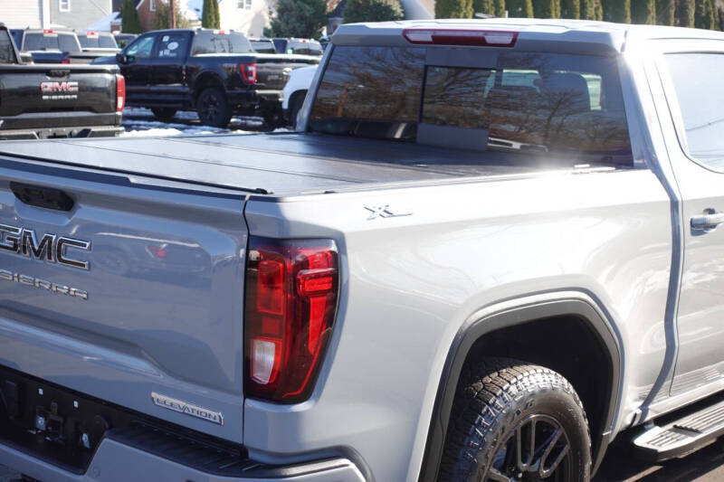 2024 GMC Sierra 1500 Elevation