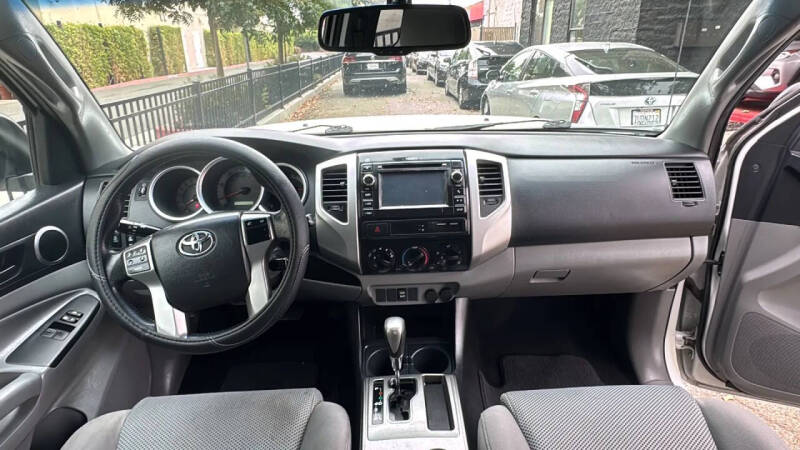 2013 Toyota Tacoma PreRunner V6