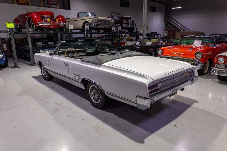 1965 Oldsmobile Cutlass