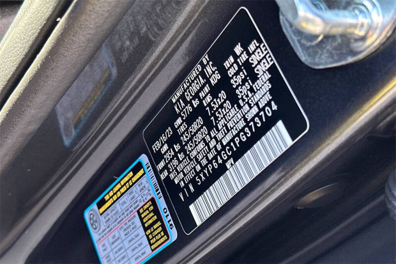 2023 Kia Telluride S