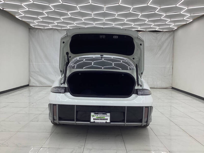 2023 Hyundai IONIQ 6 SEL