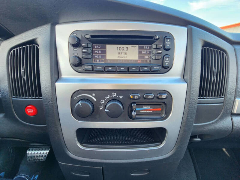 2005 Dodge Ram 1500 SRT-10