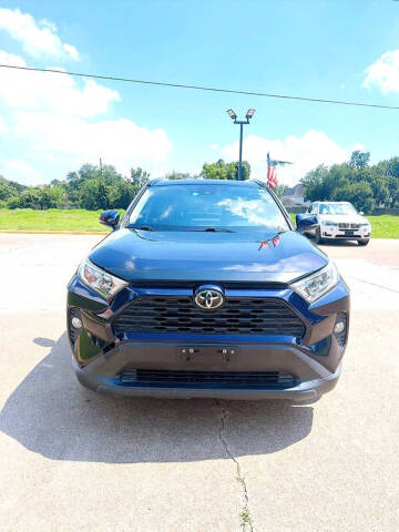 2019 Toyota RAV4 XLE Premium