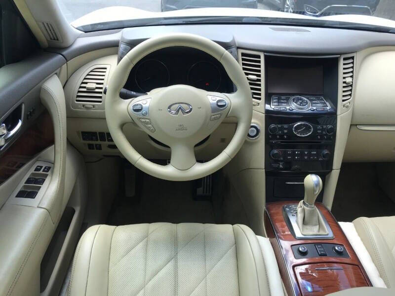 2012 Infiniti G37 Sedan Journey