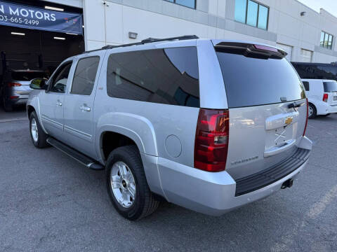 2013 Chevrolet Suburban LT