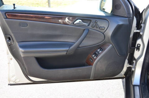 2004 Mercedes-Benz C-Class C 240 4MATIC