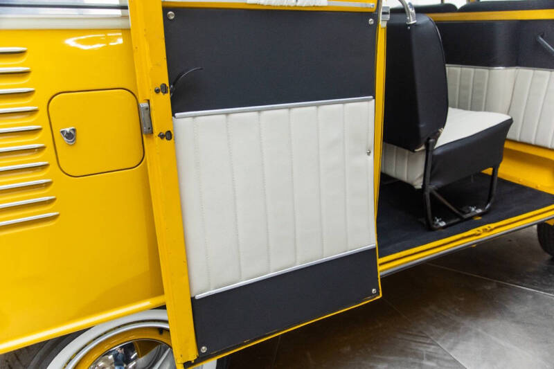 1974 Volkswagen Bus
