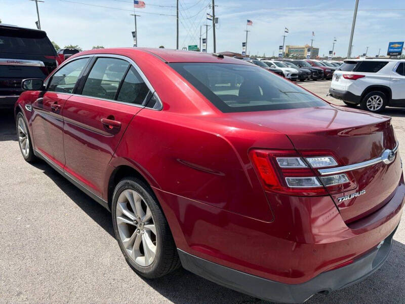 2013 Ford Taurus SEL