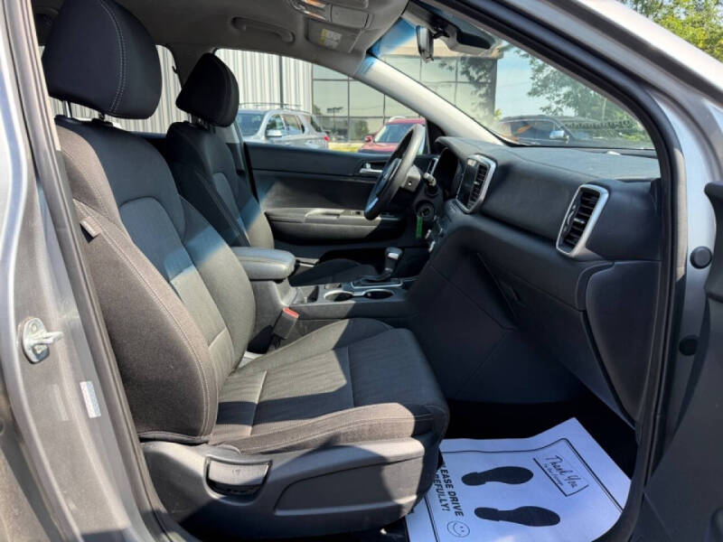 2022 Kia Sportage LX