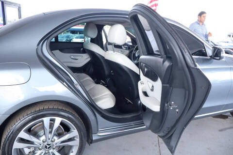 2017 Mercedes-Benz C-Class