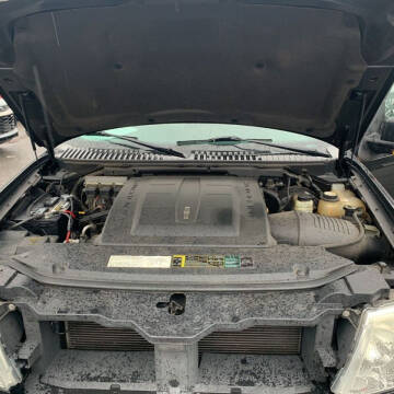 2005 Lincoln Navigator Luxury