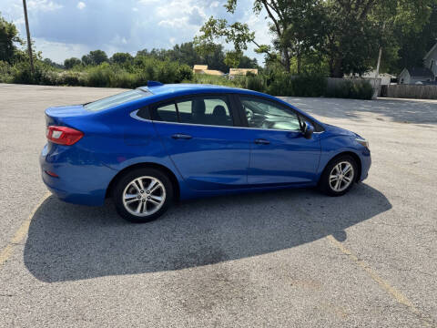 2017 Chevrolet Cruze LT Auto