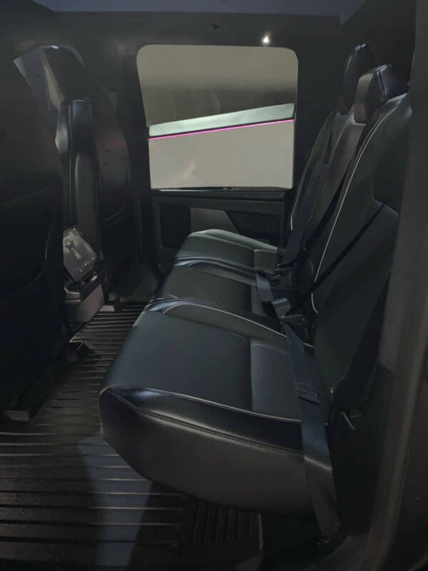 2024 Tesla Cybertruck