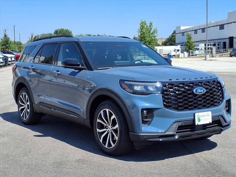 2025 Ford Explorer ST-Line