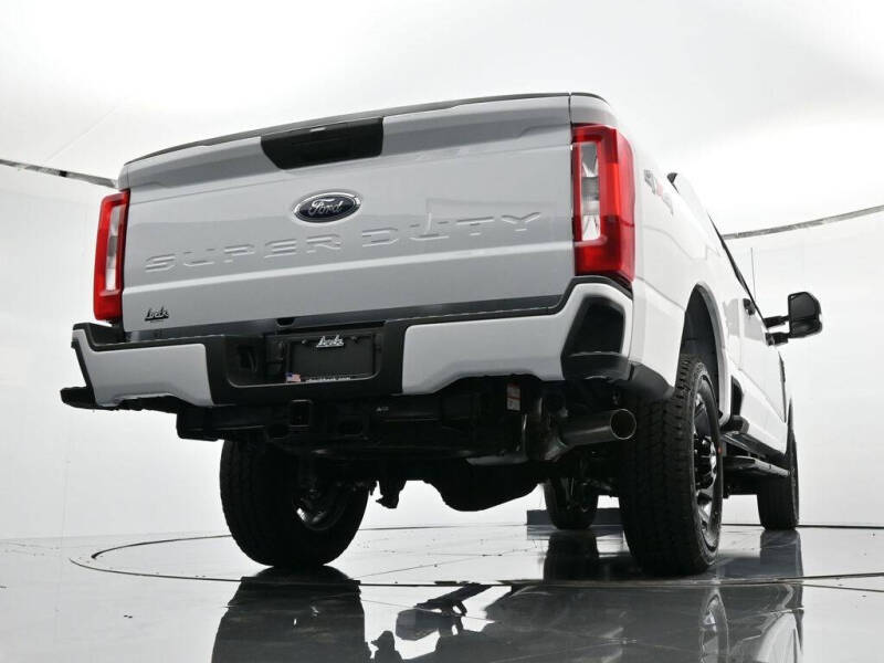 2026 Ford F-350 Super Duty XL