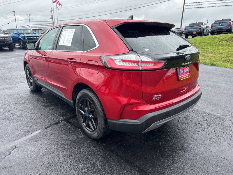 2022 Ford Edge SEL