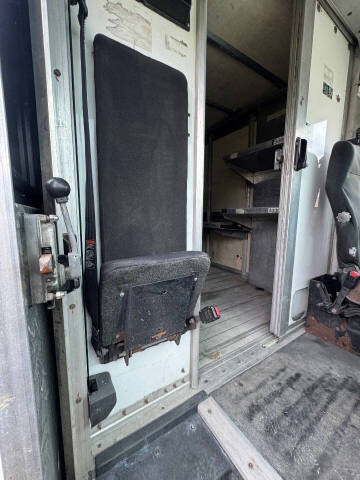 2013 Isuzu NPR