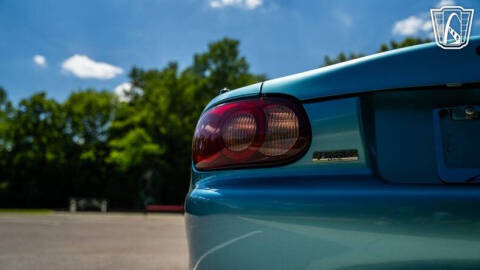 2001 Mazda MX-5 Miata