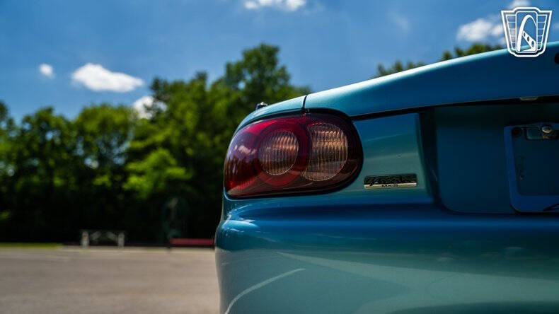 2001 Mazda MX-5 Miata