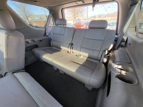 2004 Toyota Sequoia Limited