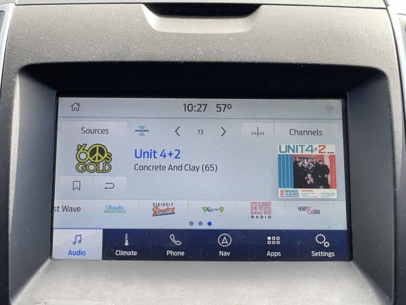 2020 Ford Edge Titanium