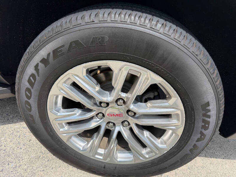 2021 GMC Yukon XL SLT