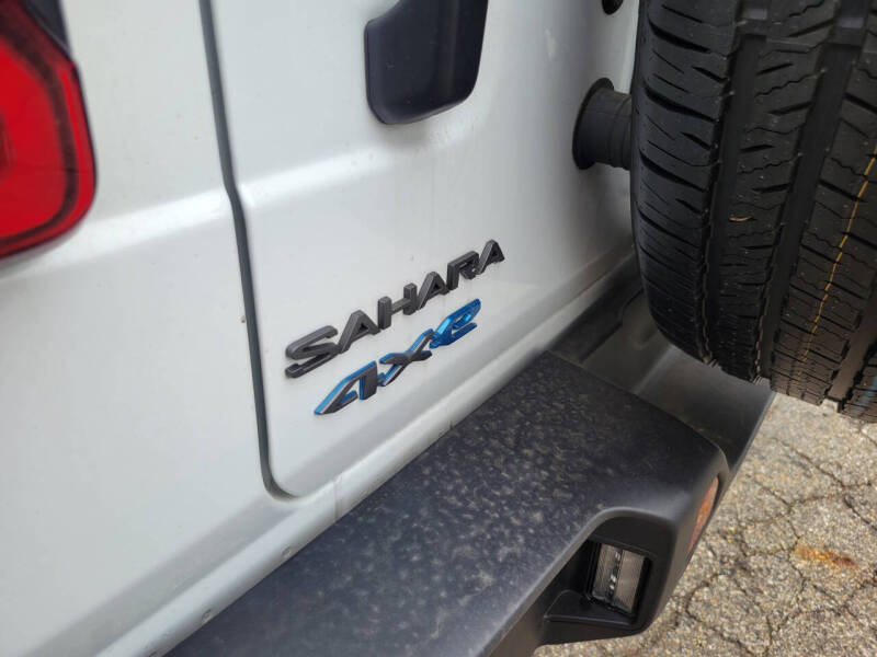 2025 Jeep Wrangler Sahara 4xe