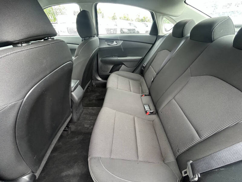 2020 Kia Forte FE