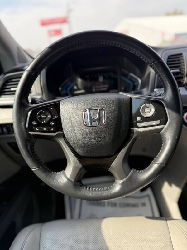 2019 Honda Odyssey Elite
