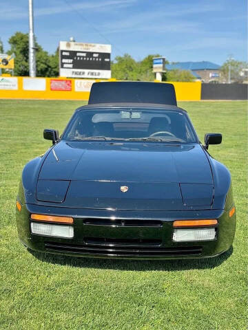 1991 Porsche 944 S2