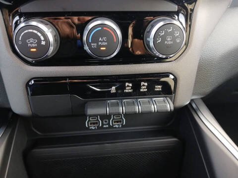 2026 RAM 1500 Express