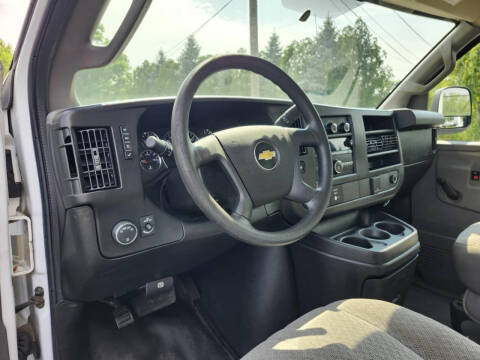 2017 Chevrolet Express 3500