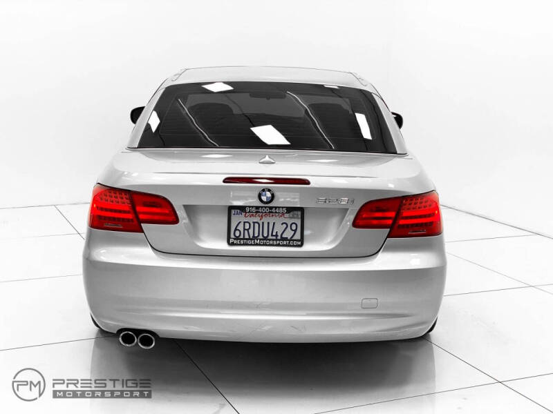 2011 BMW 3 Series 328i