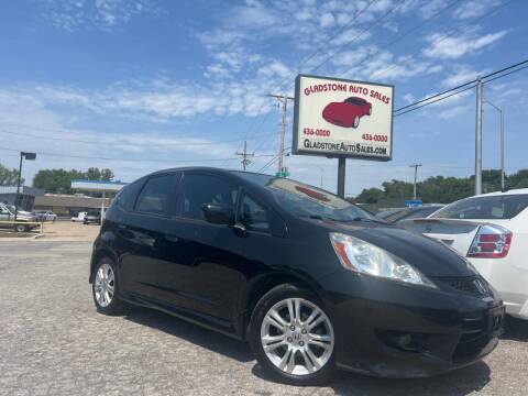 2011 Honda Fit for sale at GLADSTONE AUTO SALES    GUARANTEED CREDIT APPROVAL in Gladstone MO