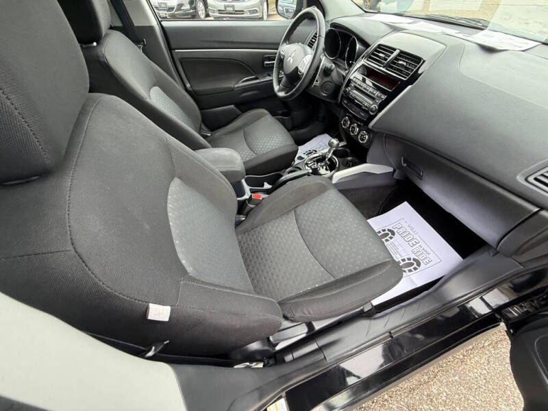 2012 Mitsubishi Outlander Sport SE