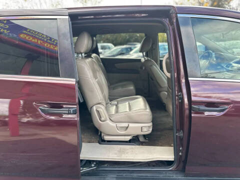 2014 Honda Odyssey LX