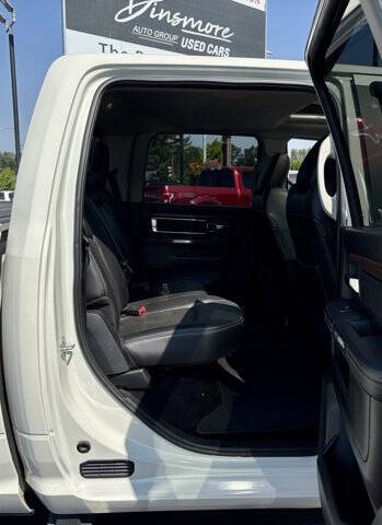 2016 RAM 1500 Laramie