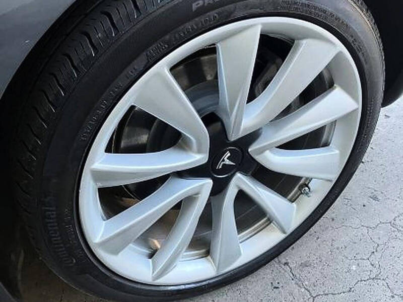 2020 Tesla Model 3 Long Range