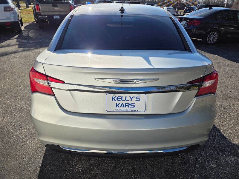 2012 Chrysler 200 LX