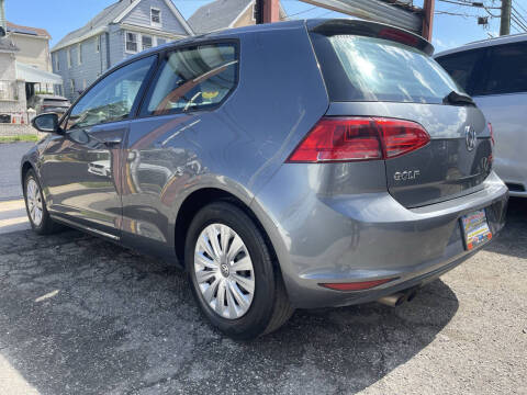 2015 Volkswagen Golf TSI S