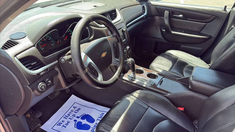 2017 Chevrolet Traverse LT